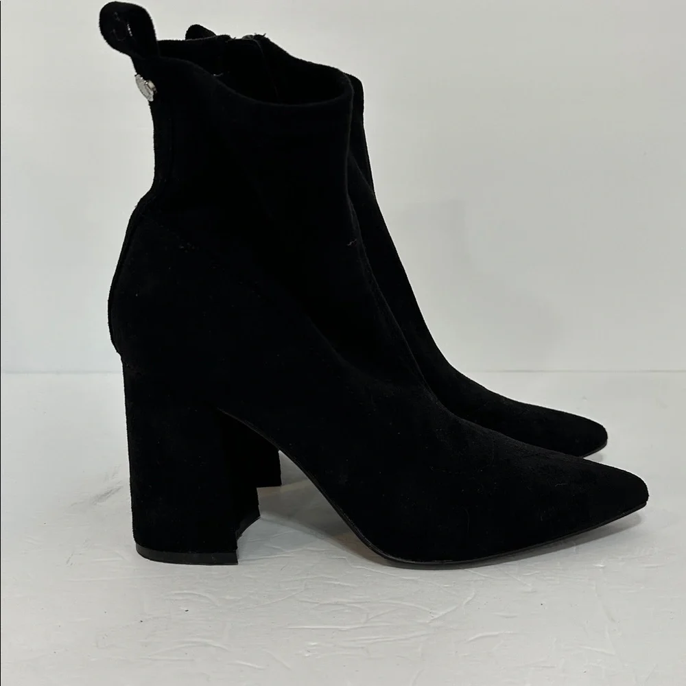 Steve Madden Black Ankle Booties size 9.5